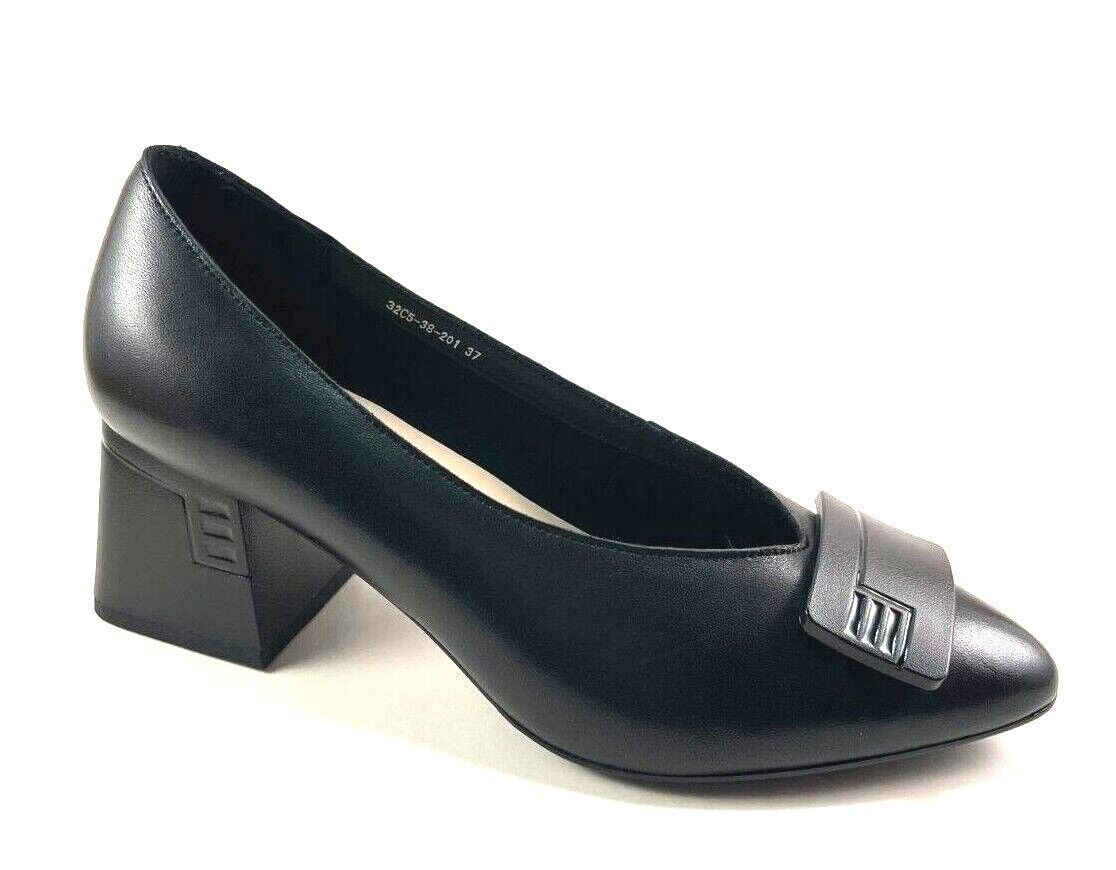 BONAVI 32C5-38-201 Block Heel Pointed Toe Shoes