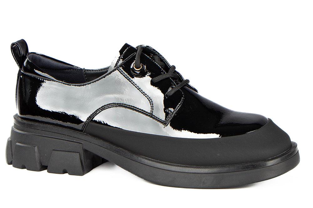 32W7-2 Rubber Tipped Laced Shoes