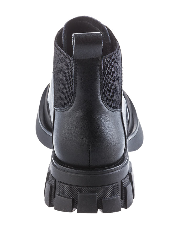 BONAVI 32W7-7 Rubber Tipped Lace Ankle Boots