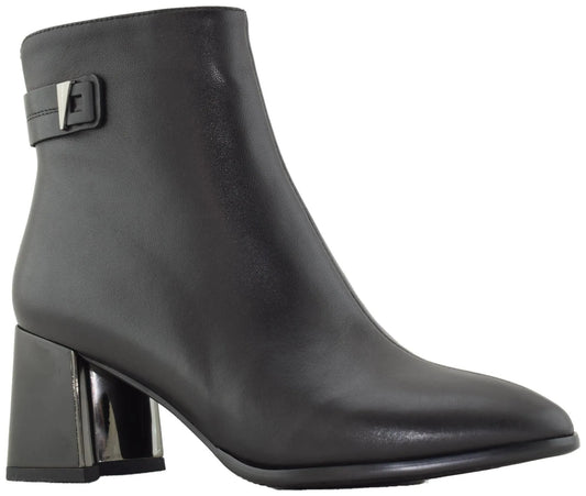 BONAVI 32C5-32-201B Block Heeled Ankle Boots