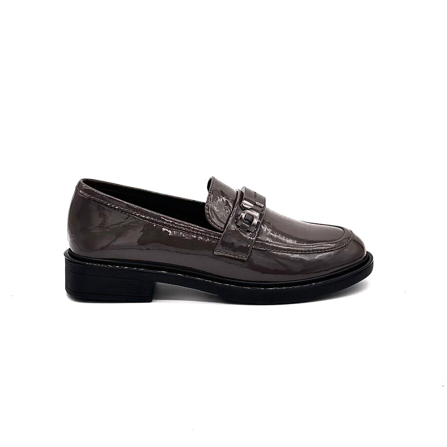 42-TZE7-17  Buckled Loafer