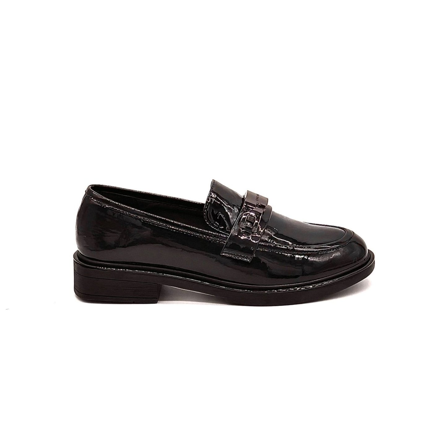 42-TZE7-17  Buckled Loafer