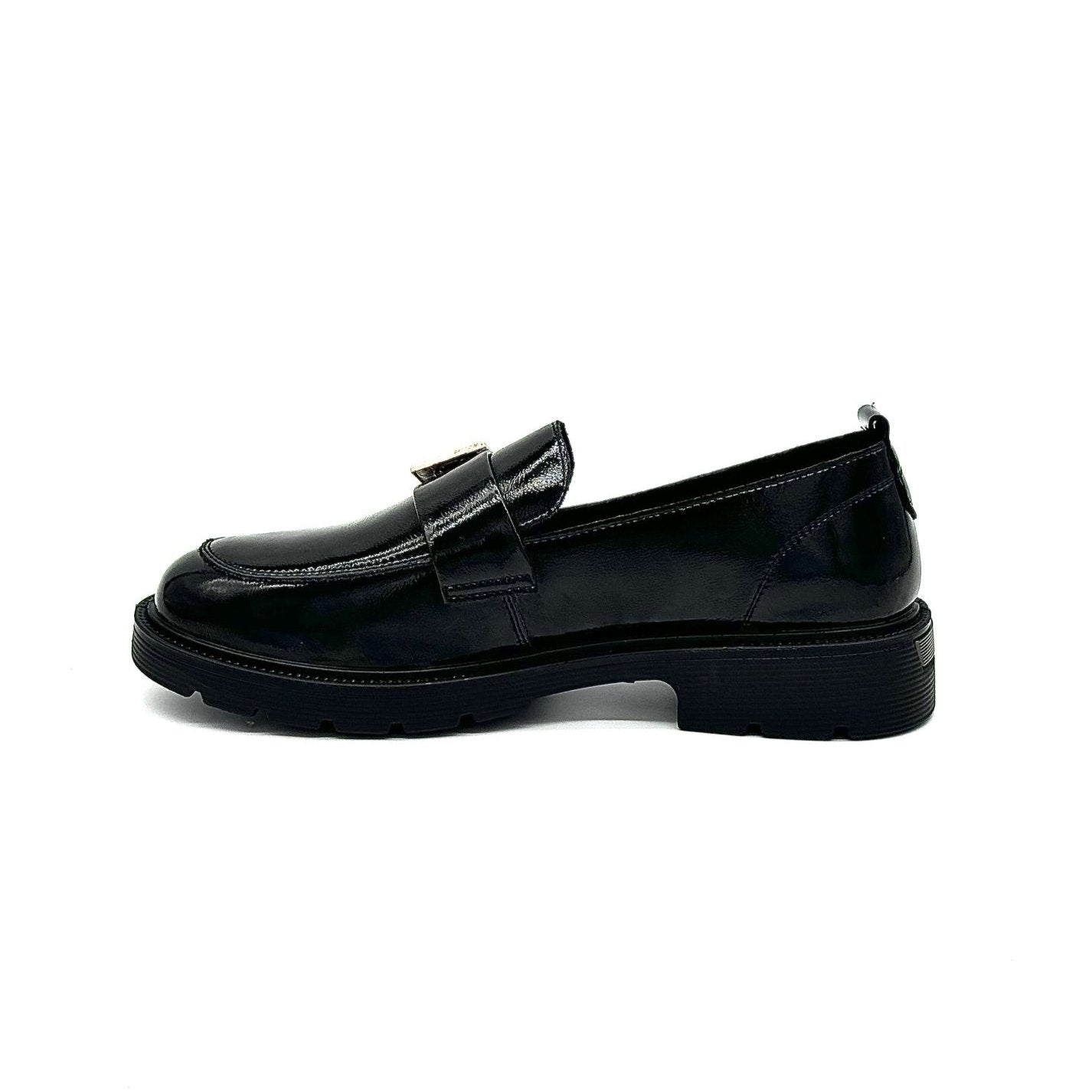 31R9-4 Lug Heel Loafer