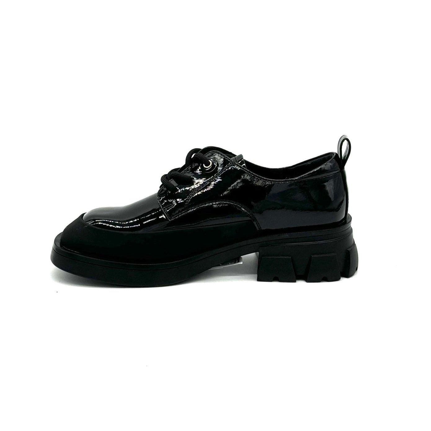 32W7-2 Rubber Tipped Laced Shoes
