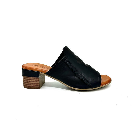 MAGO 066-1806 Slip On Block Heel