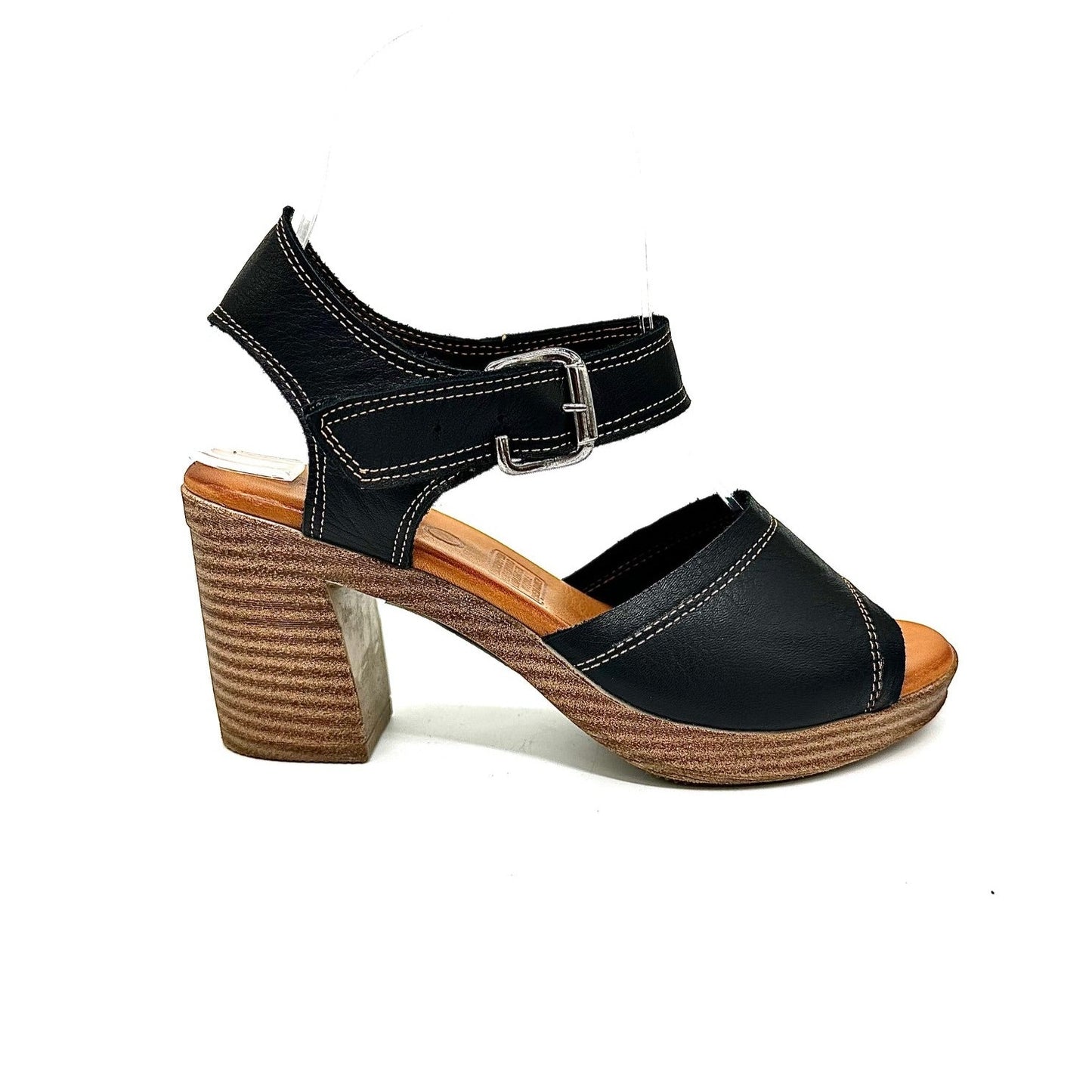 MAGO 066-1828 Block Heel Sandal