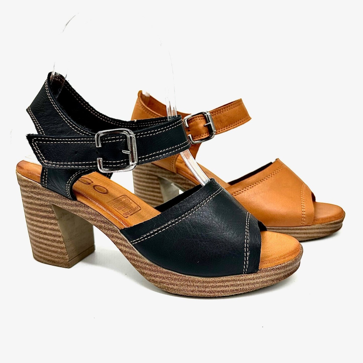 MAGO 066-1828 Block Heel Sandal