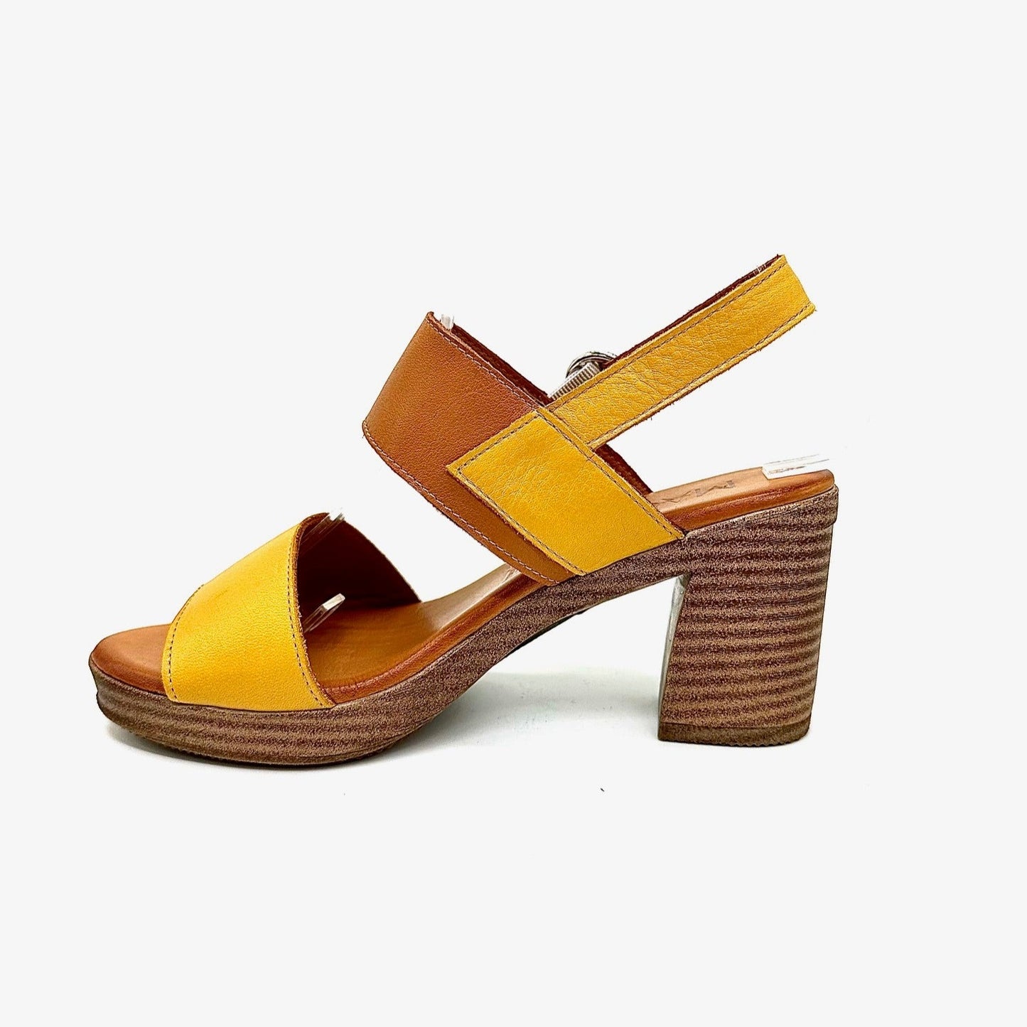MAGO 066-1868 Block Heel Sandal