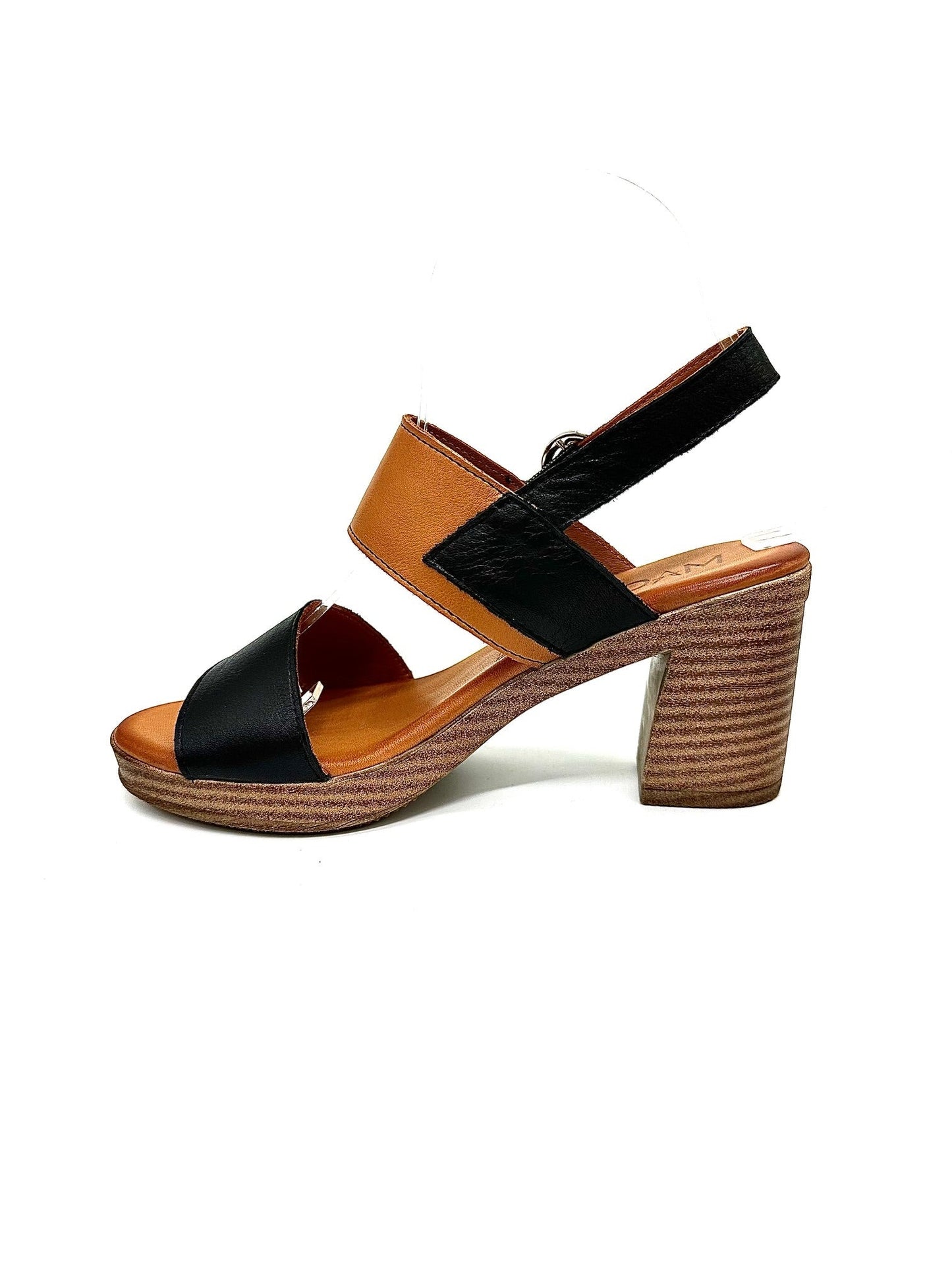 MAGO 066-1868 Block Heel Sandal