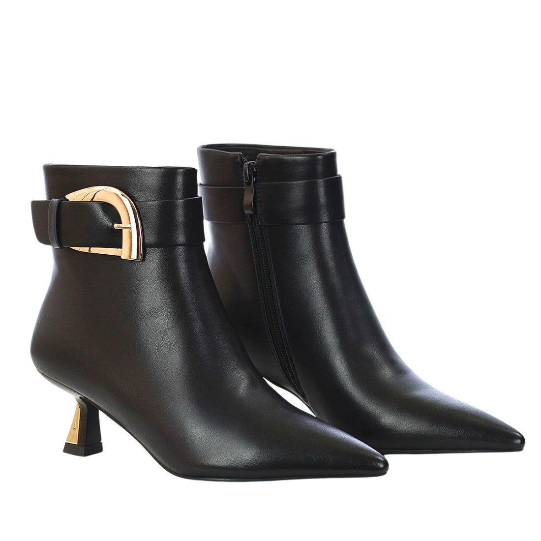 EXE E5040 Ankle Boot w/ Buckle