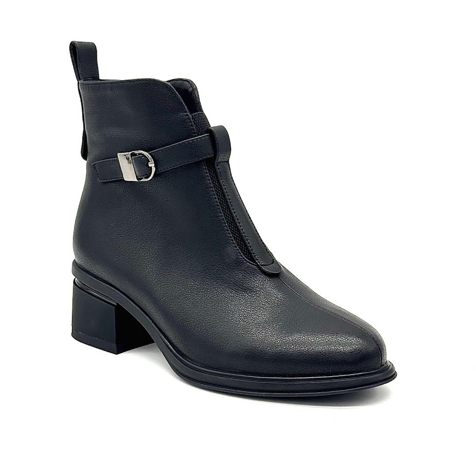 Bonavi 25-DMA16-15 – Black Modern Buckle Ankle Boot