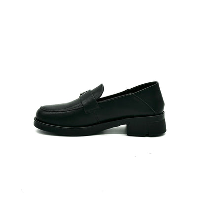 32R3-34 Buckled Loafers