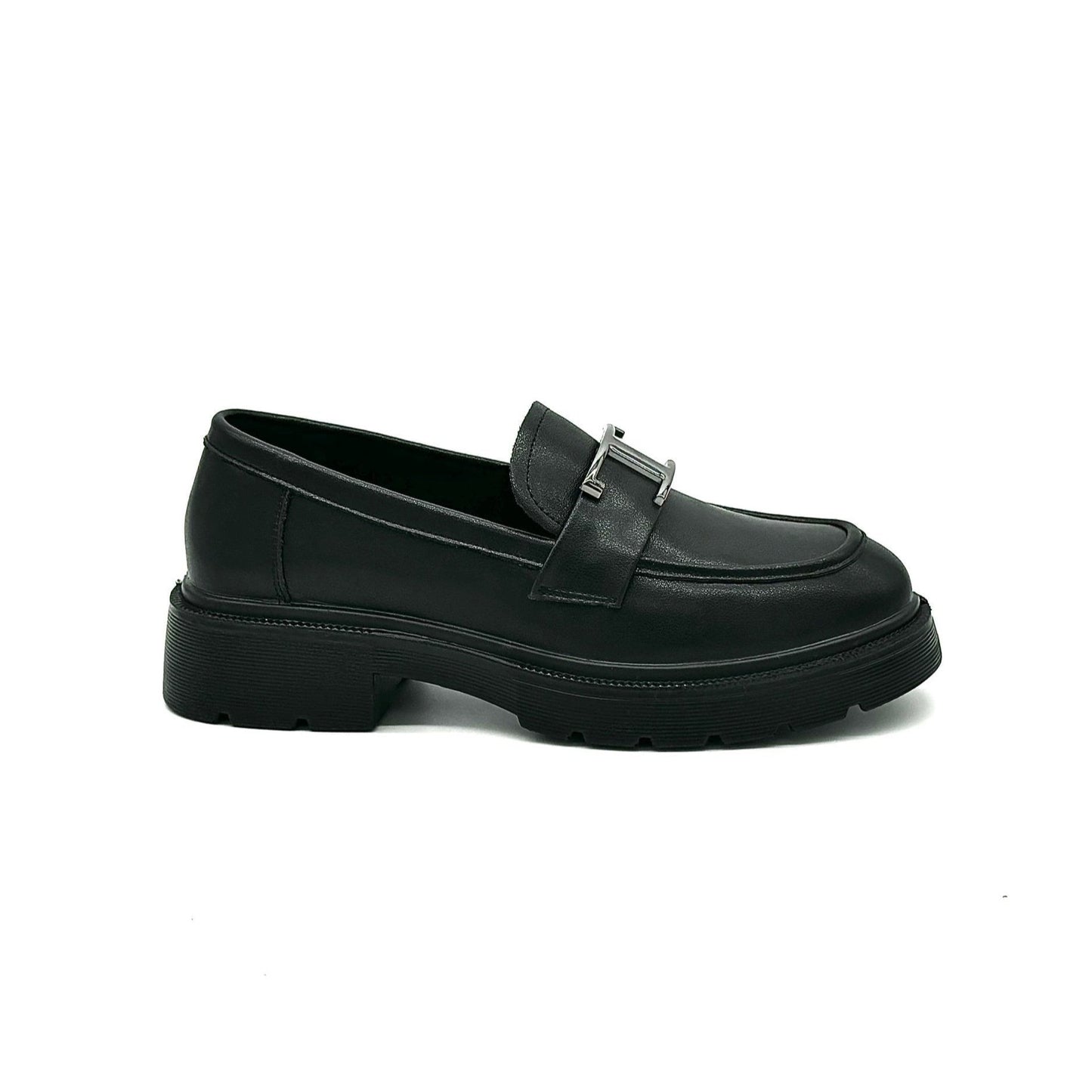 22R3-21 Buckled Loafer