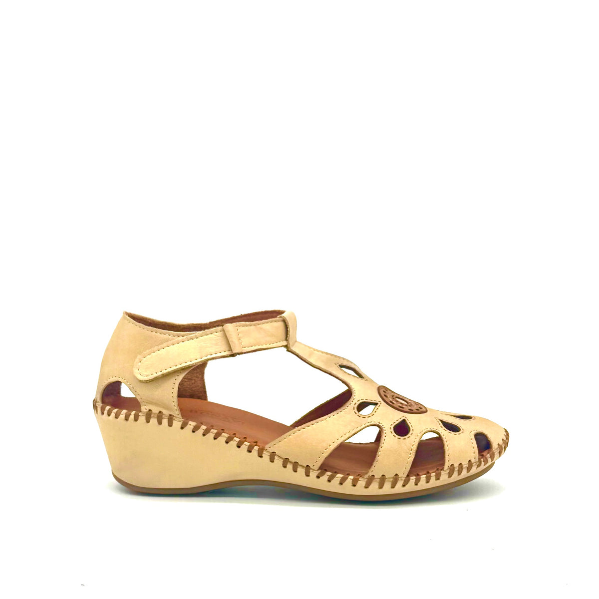 BONAVI Iliana genuine leather cutout wedge sandal in beige with T-strap and hand-stitched sole
