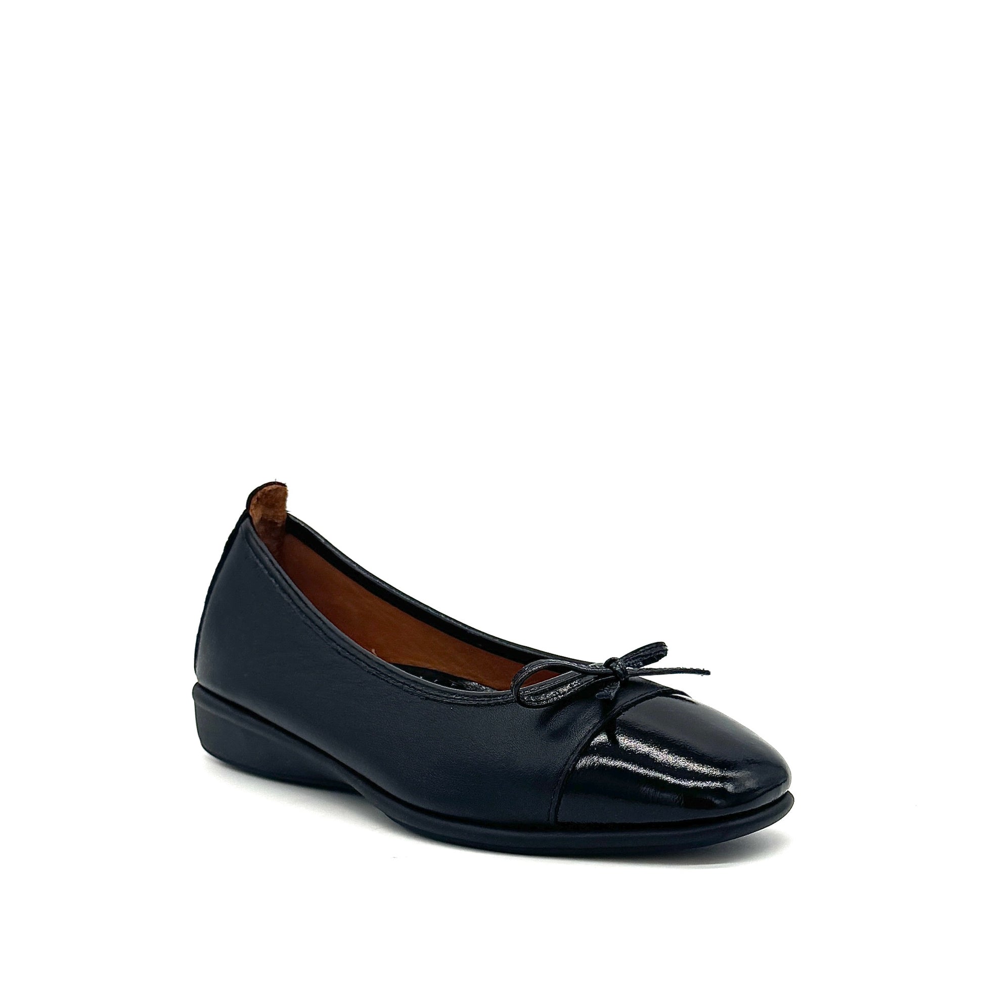 BONAVI Nicole genuine leather black ballet flat with black patent cap toe and bow detail