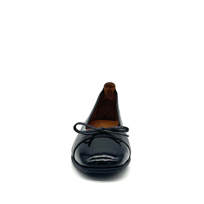 BONAVI Nicole genuine leather black ballet flat with black patent cap toe and bow detail
