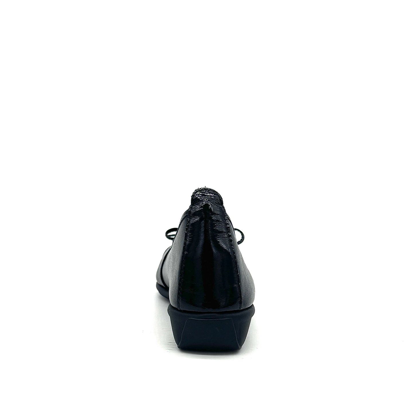 BONAVI Nicole genuine leather black ballet flat with black patent cap toe and bow detail