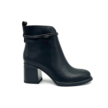 BONAVI 25-DME18-12 Block Heel Ankle Boot