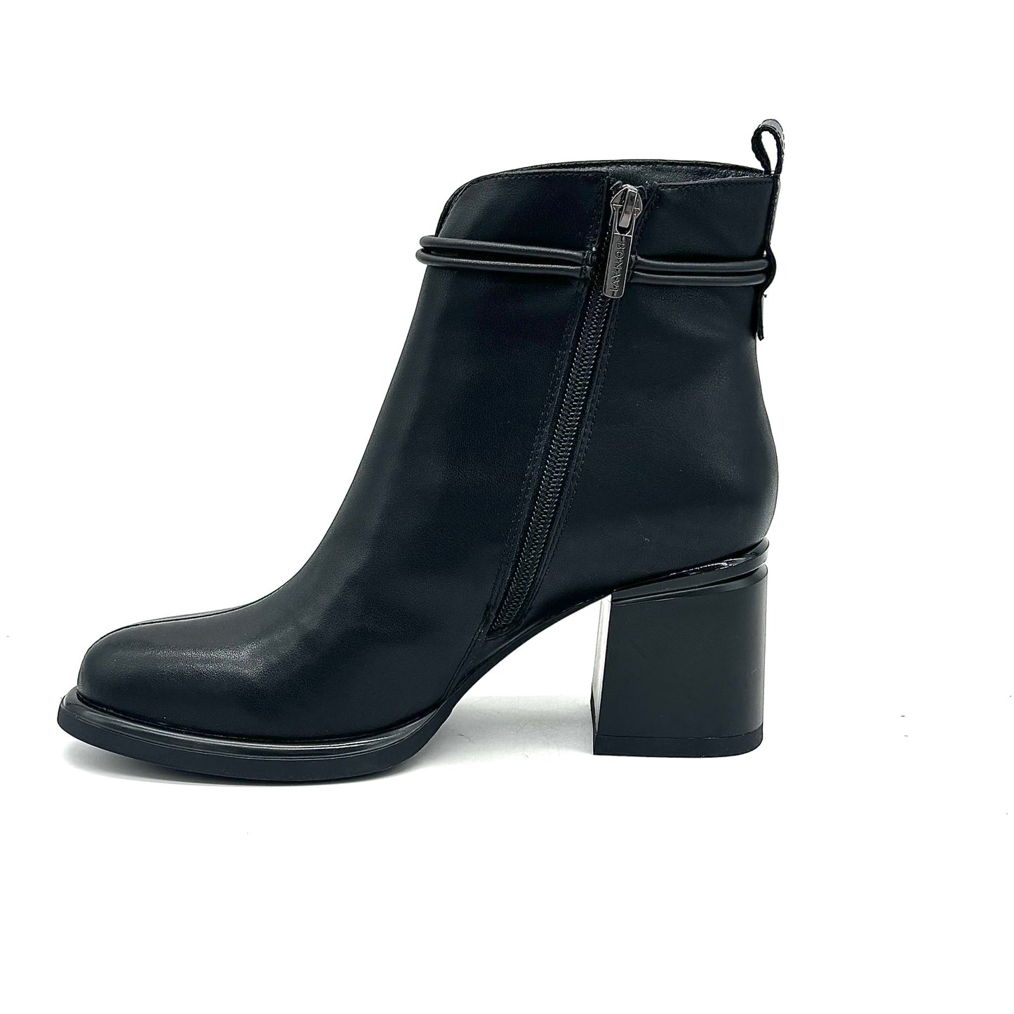 BONAVI 25-DME18-12 Block Heel Ankle Boot