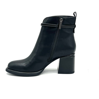 BONAVI 25-DME18-12 Block Heel Ankle Boot