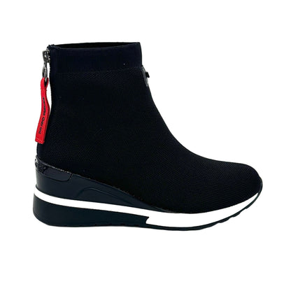 EXE 34-210 Bootie Top Back Zipper