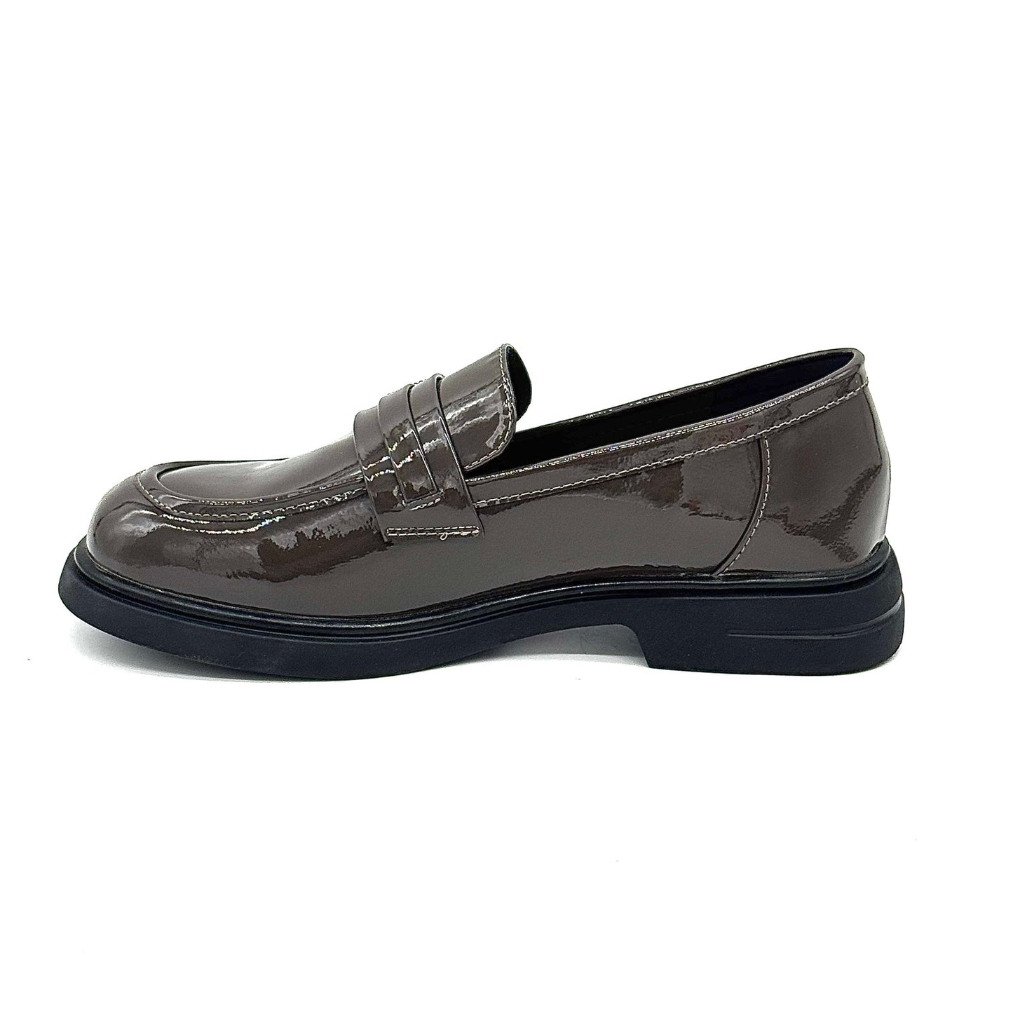 BONAVI 25-TZE-2 Women’s Leather Loafer