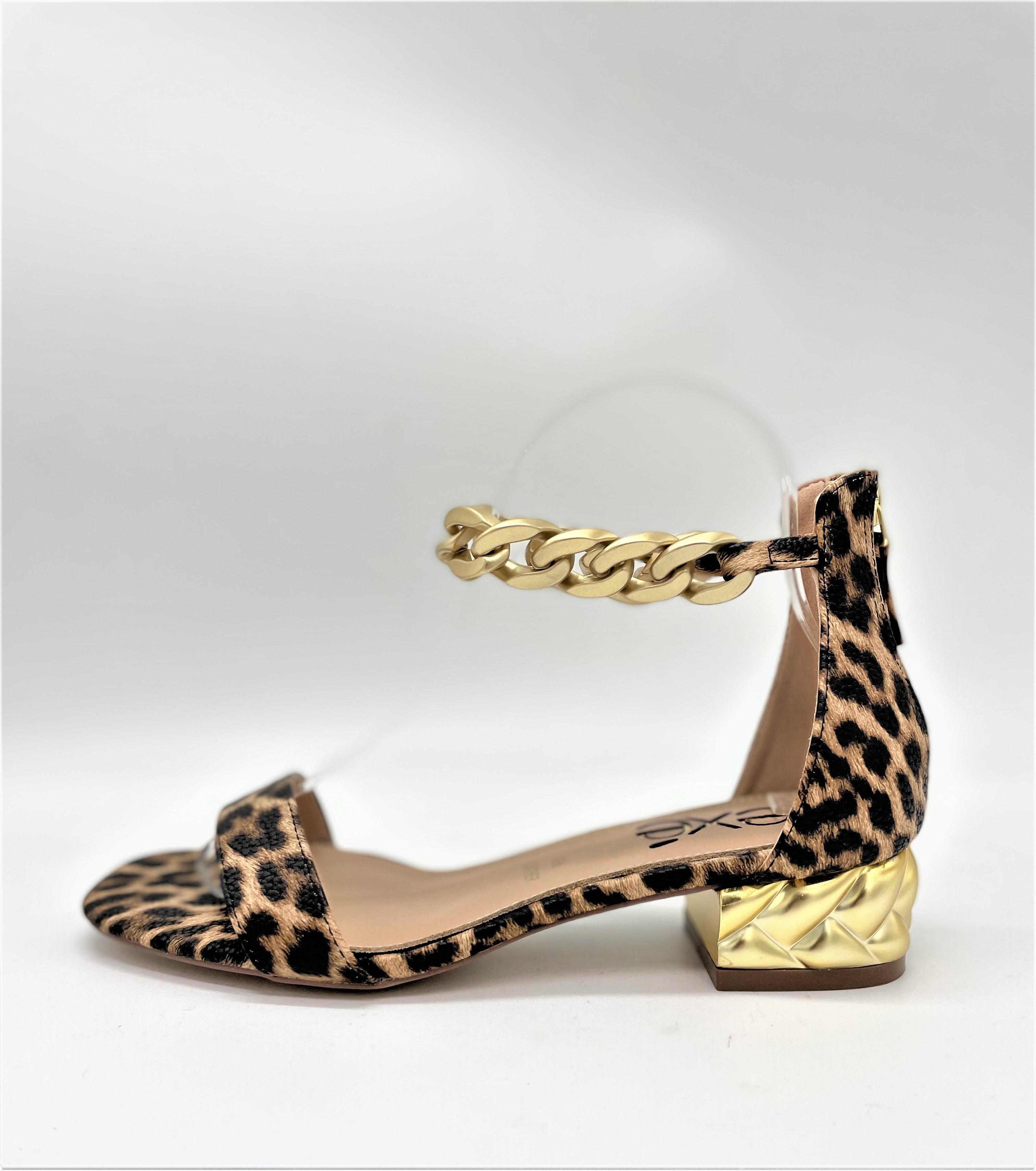 Elegant Black And Gold High Heel Sandals Luxury Designer Womens Footwear  For Weddings And Formal Dinners From Kk2318, $71.11 | DHgate.Com